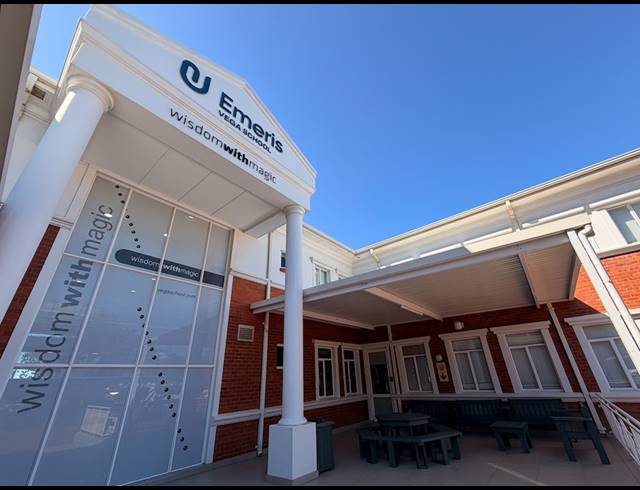 1,834M² TRAINING FACILITY TO LET IN LA LUCIA RIDGE
